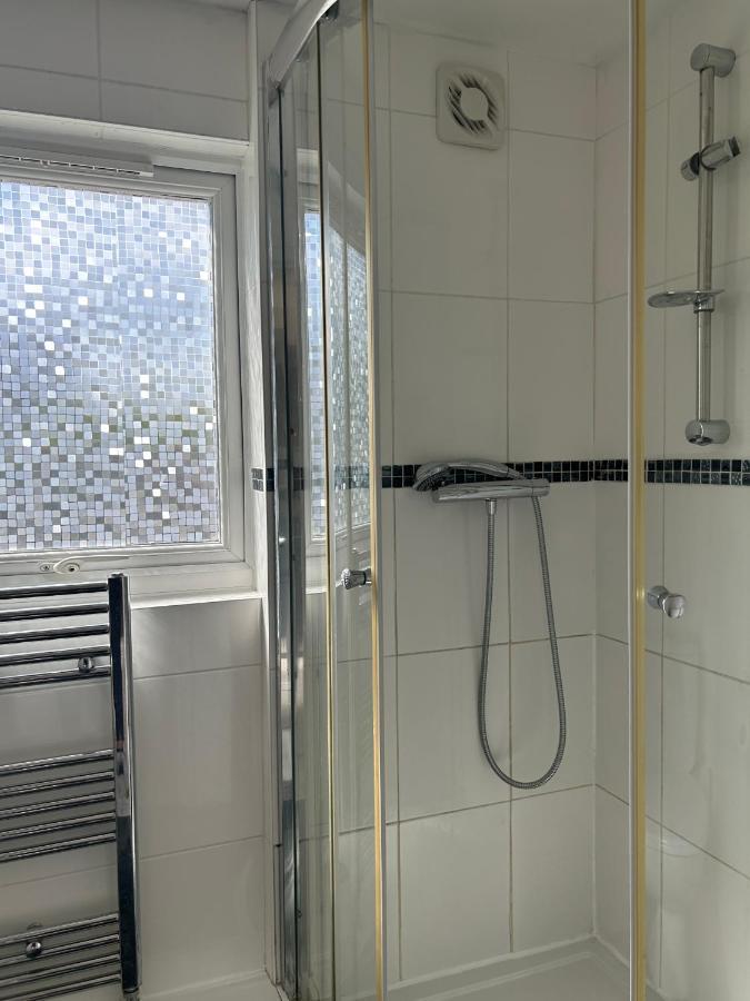 No6 Overnight Stays Free Onsite Parking Hindlip Exterior foto
