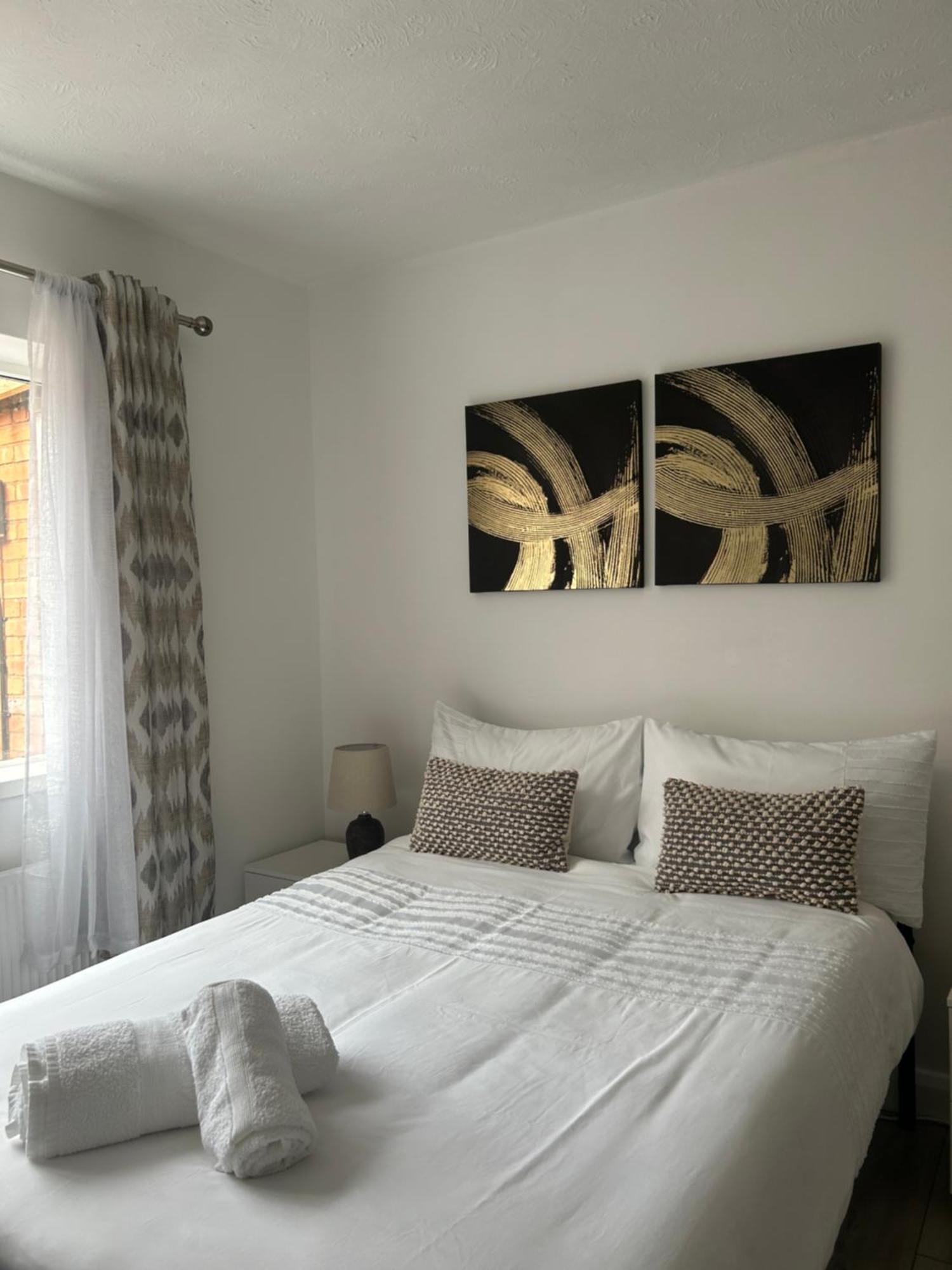 No6 Overnight Stays Free Onsite Parking Hindlip Exterior foto